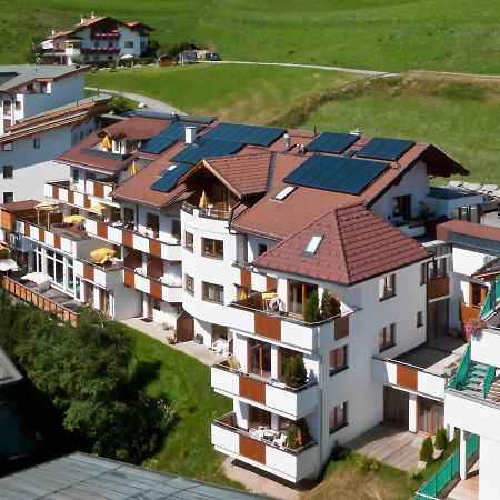 Hotel Garni Philipp Serfaus Exterior foto